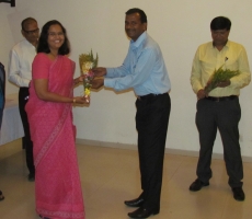Felicitation and welcome of Hon. Dr. Supriya Sidhaye, Principal, Vivekanand Education Societyâ€™s College of Pharmacy, Mumbai  by Mr. Achyut Sawantbhonsale  